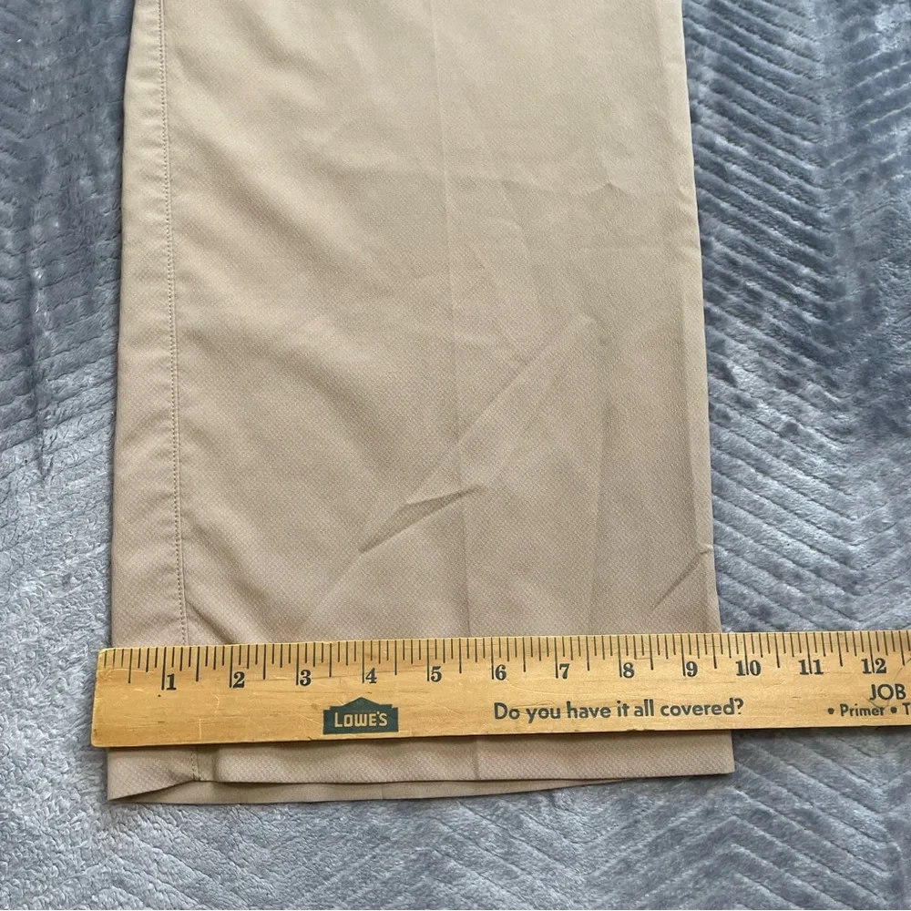 Under‎ Armour Golf Pants 34x30 Khaki Lightweight